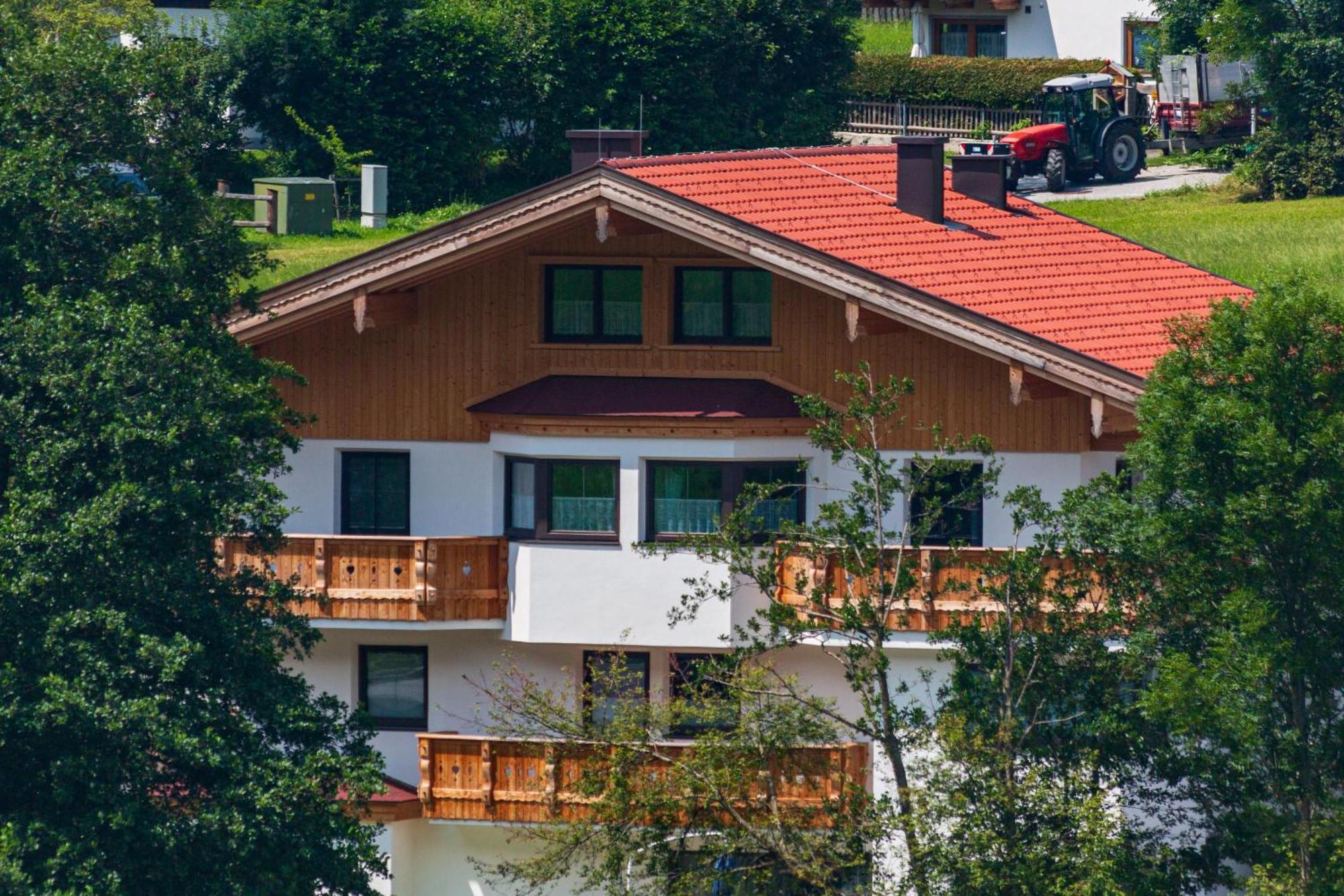 Ferienwohnung Am Bauernhof, Korbingerhof Rinn Eksteriør billede
